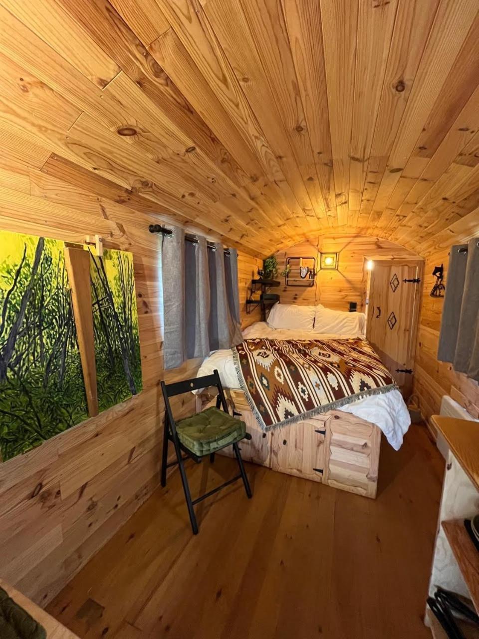 Les Logements Insolites De La Base Nautique Verneuil  Екстер'єр фото