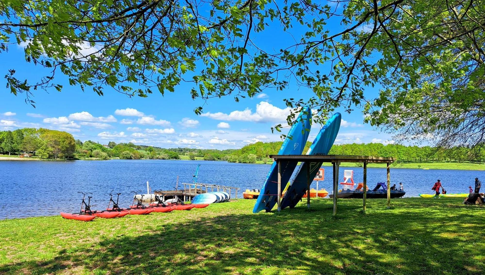 Les Logements Insolites De La Base Nautique Verneuil  Екстер'єр фото