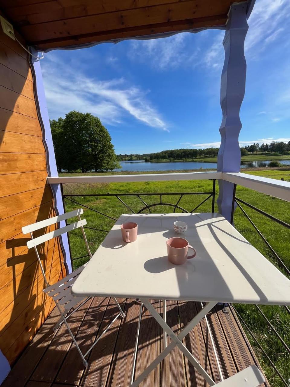 Les Logements Insolites De La Base Nautique Verneuil  Екстер'єр фото